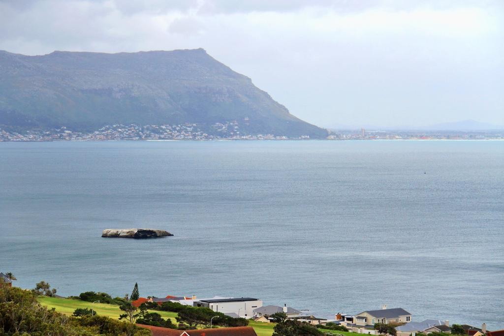 Avian Leisure Apartment Simon's Town Luaran gambar